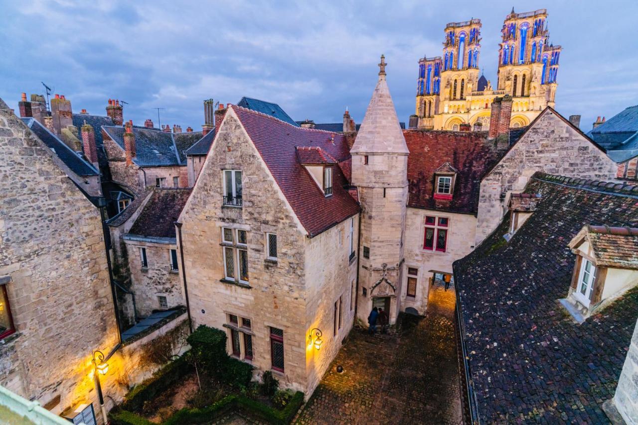Appartamento Nid Douillet La Cour Du Dauphin, Vue Cathedrale Imprenable Laon Esterno foto